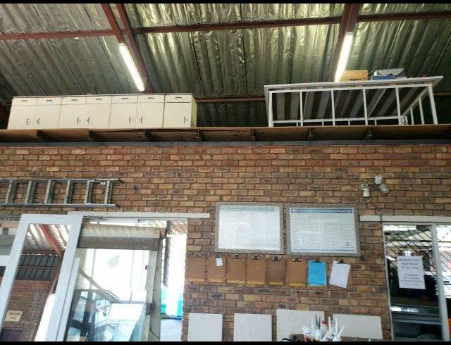 498M² BUSINESS FOR SALE IN BOKSBURG NORTH